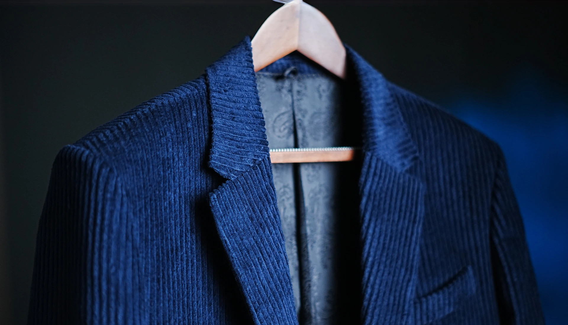 The Corduroy Jacket Guide: 7 Rules to Wear Corduroy Like a Pro