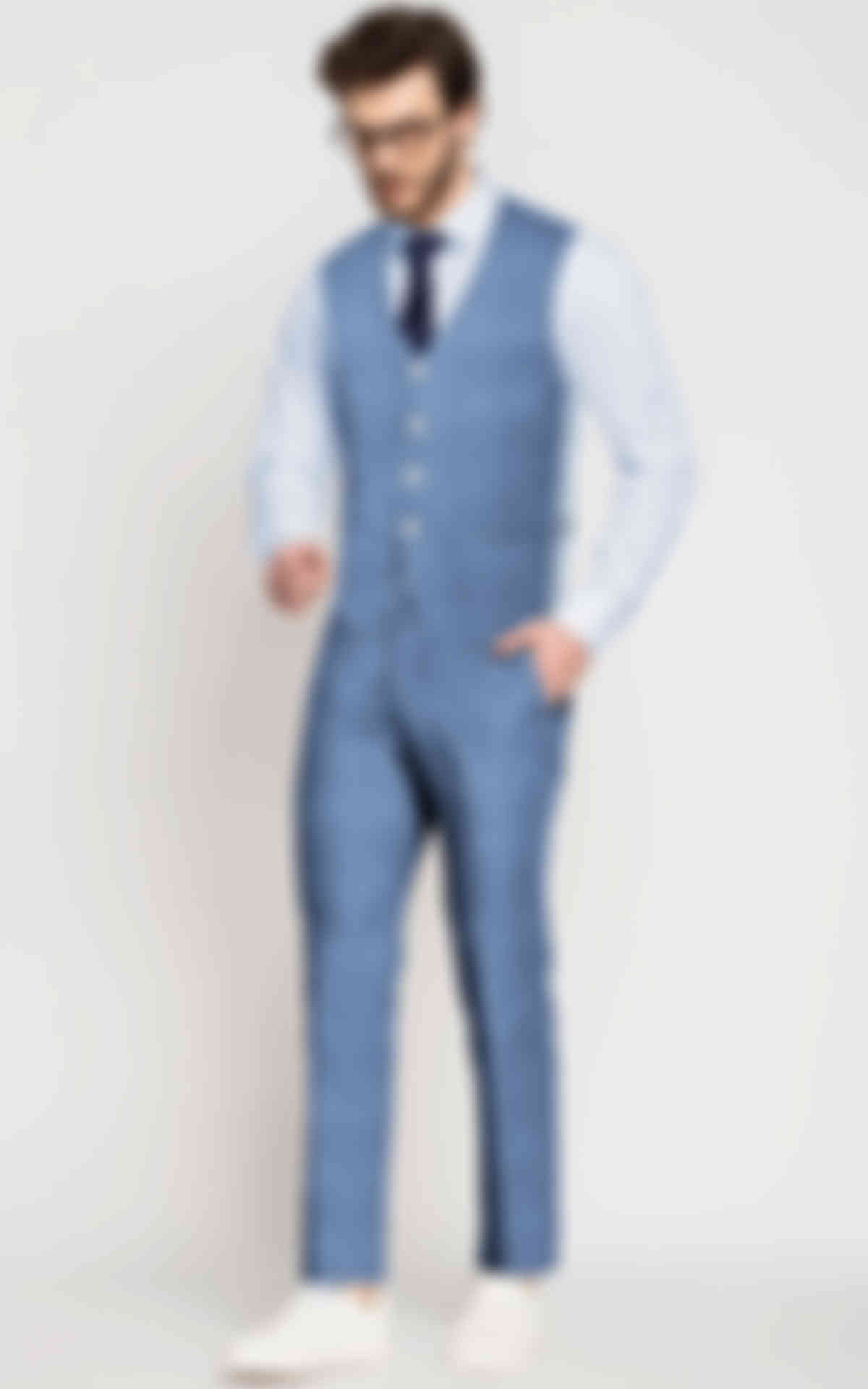 Newport Blue Linen Vest image